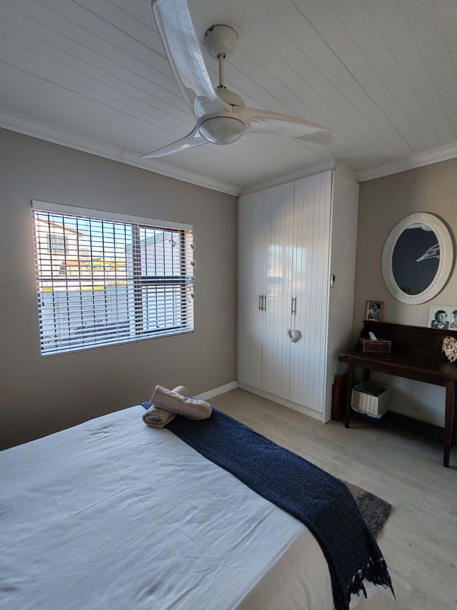 3 Bedroom Property for Sale in De Kelders Western Cape